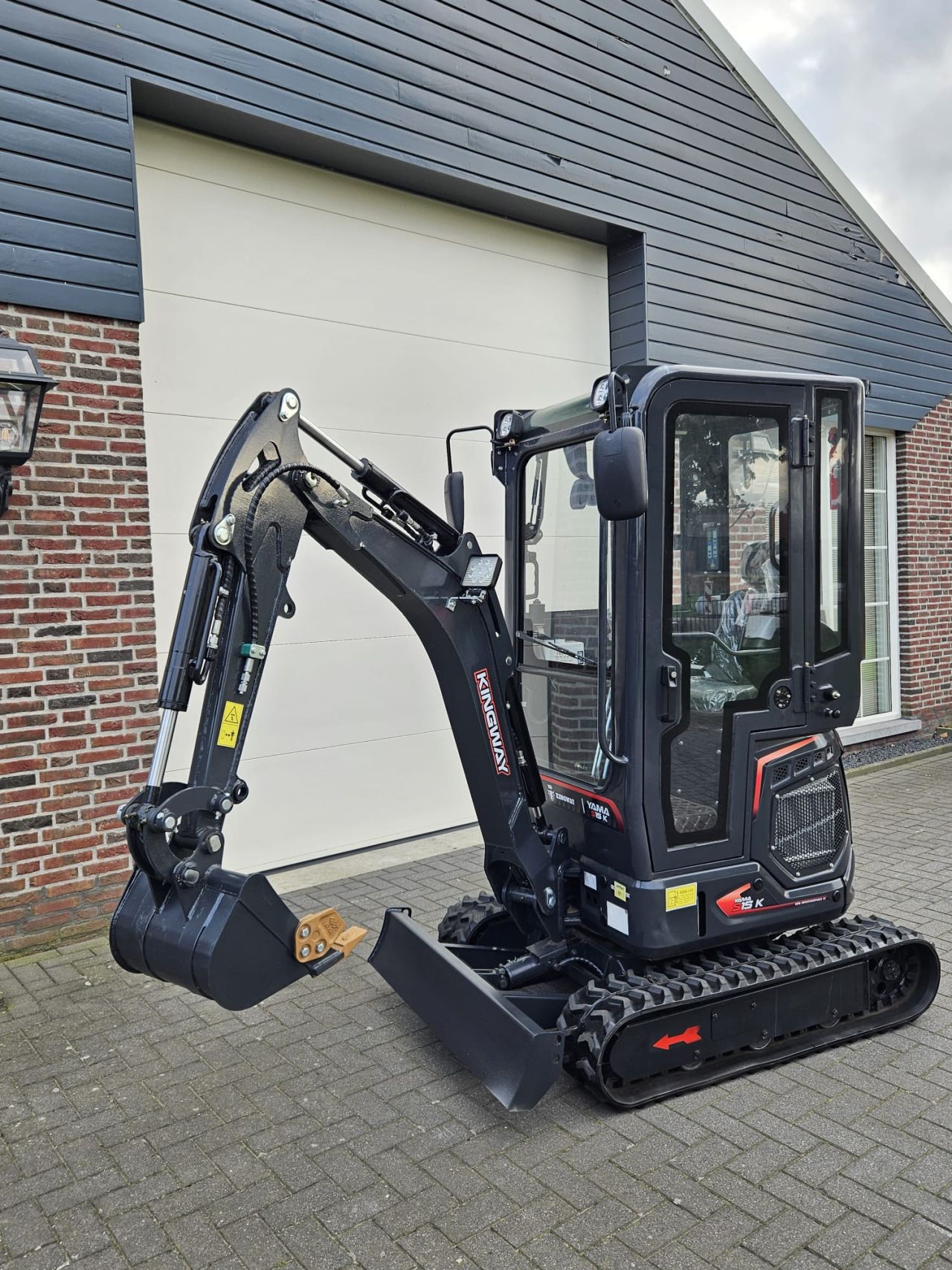 Minigraver Yama S15K